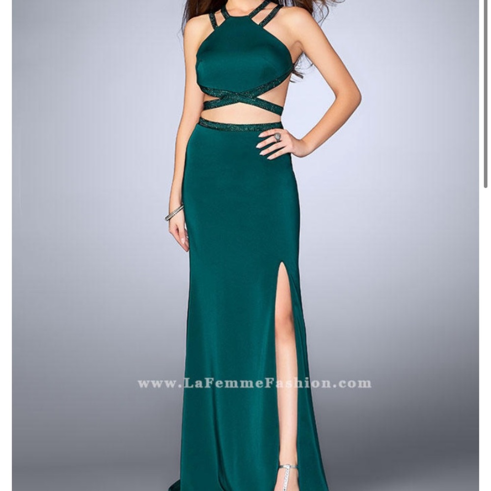 GiGi Designs Prom Dress - Picture 6 of 7